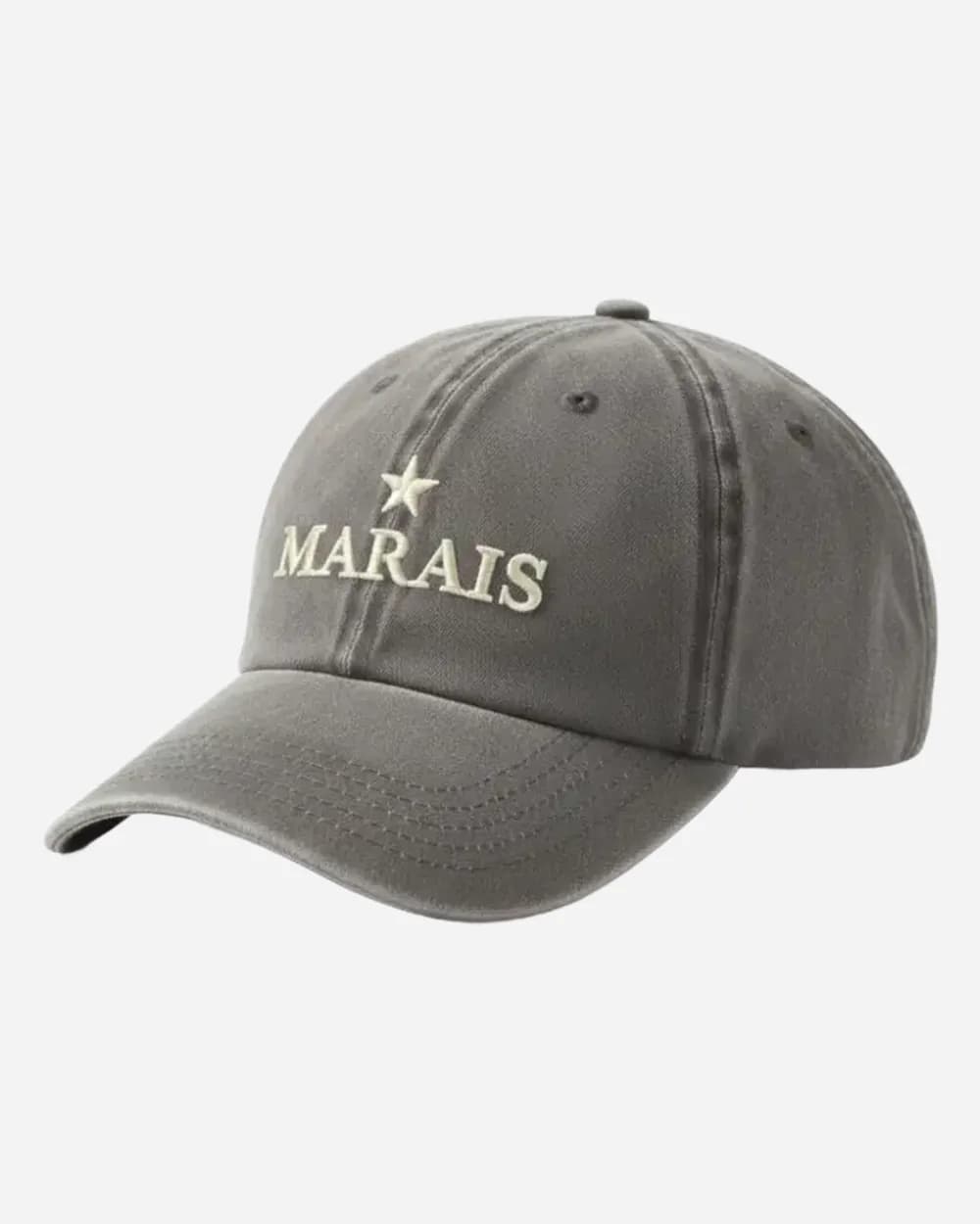 Inspiration casquette personnalisée brodée Marais étoile sur dad cap gris washed
